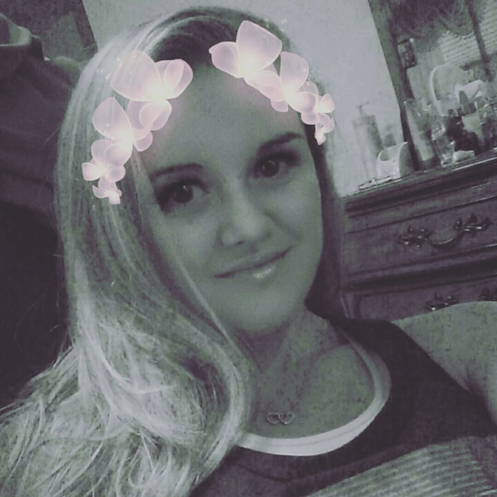 Meet your Posher, Hannah